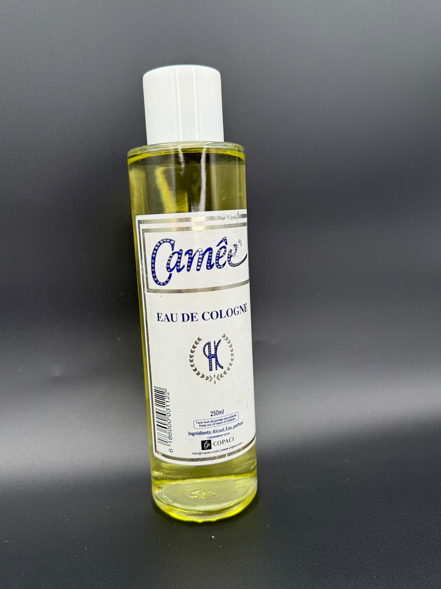 Camée eau de cologne