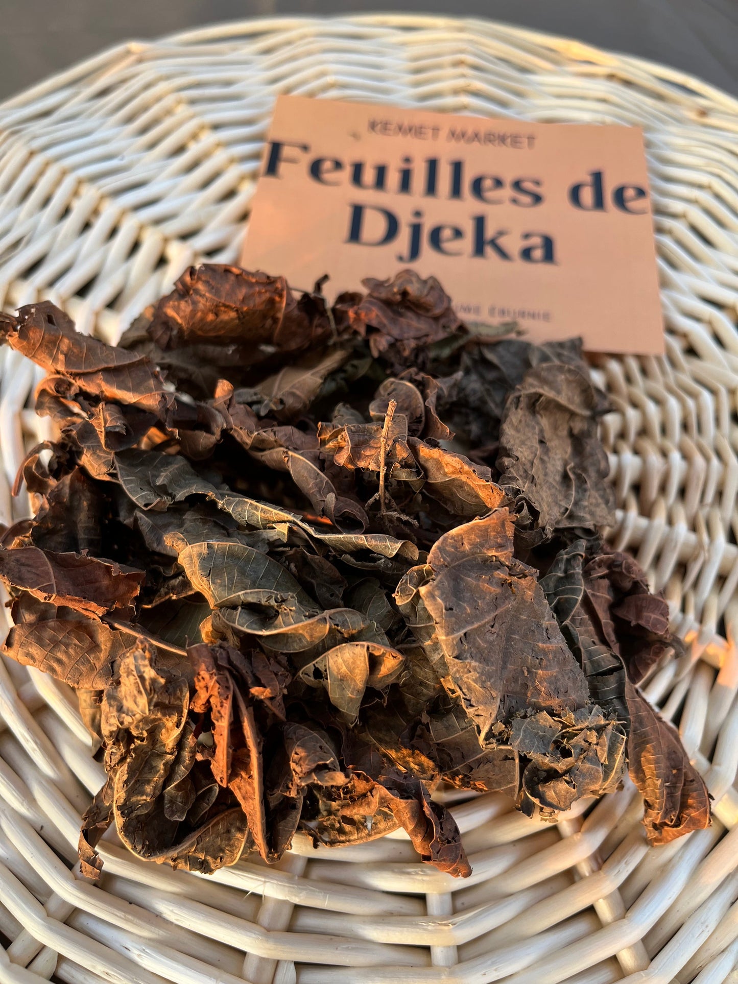 DJEKA LEAVES/ FEUILLES DE DJEKA