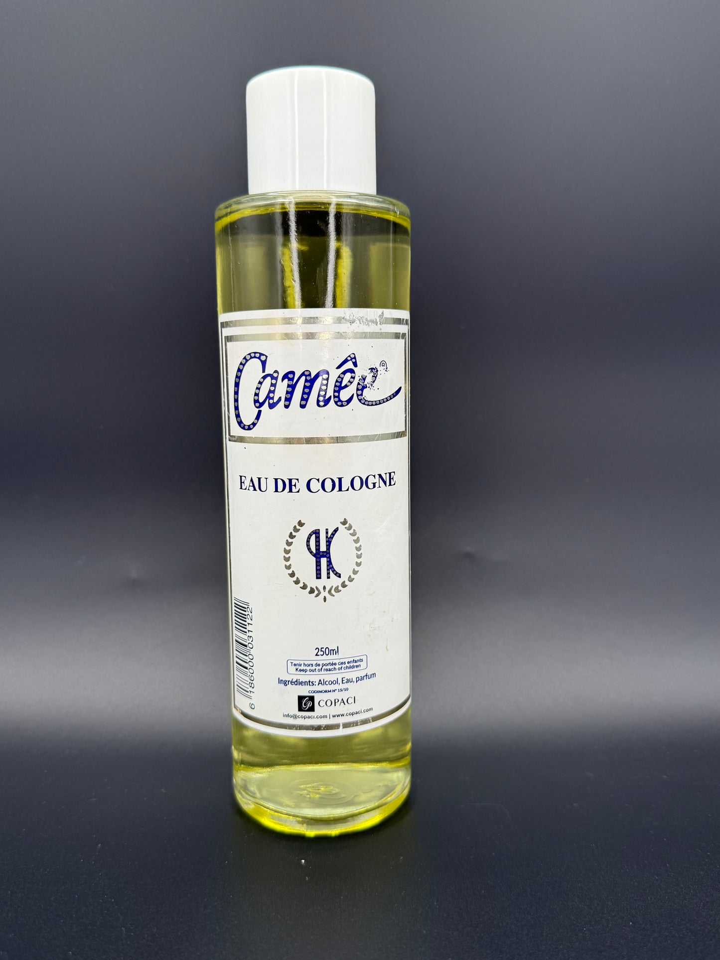 Camée eau de cologne